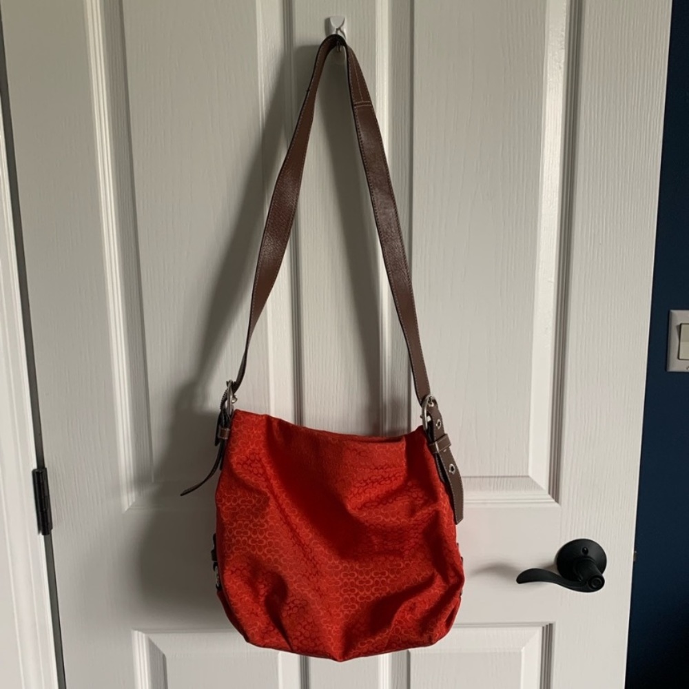 Coach bag with adjustable shoulder strap